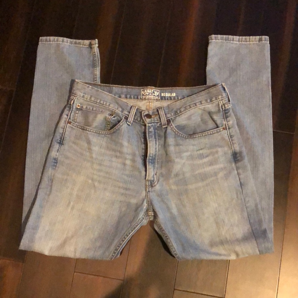 Men Signature Levi jeans